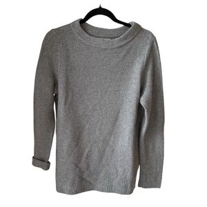 Banana Republic Touch of Cashmere Heather Gray Crew Neck Sweater